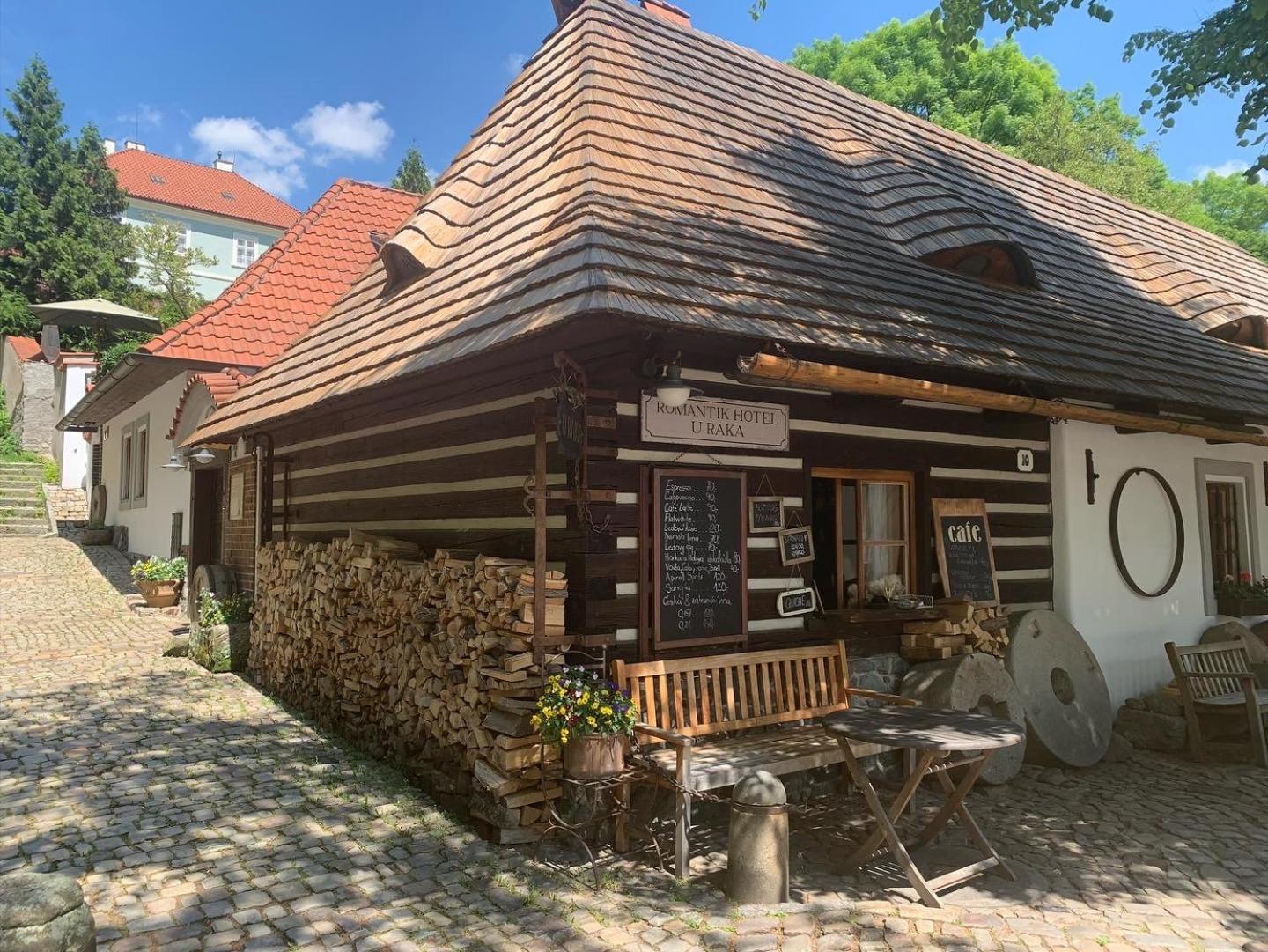 Romantik Hotel U Raka Prag Exterior foto