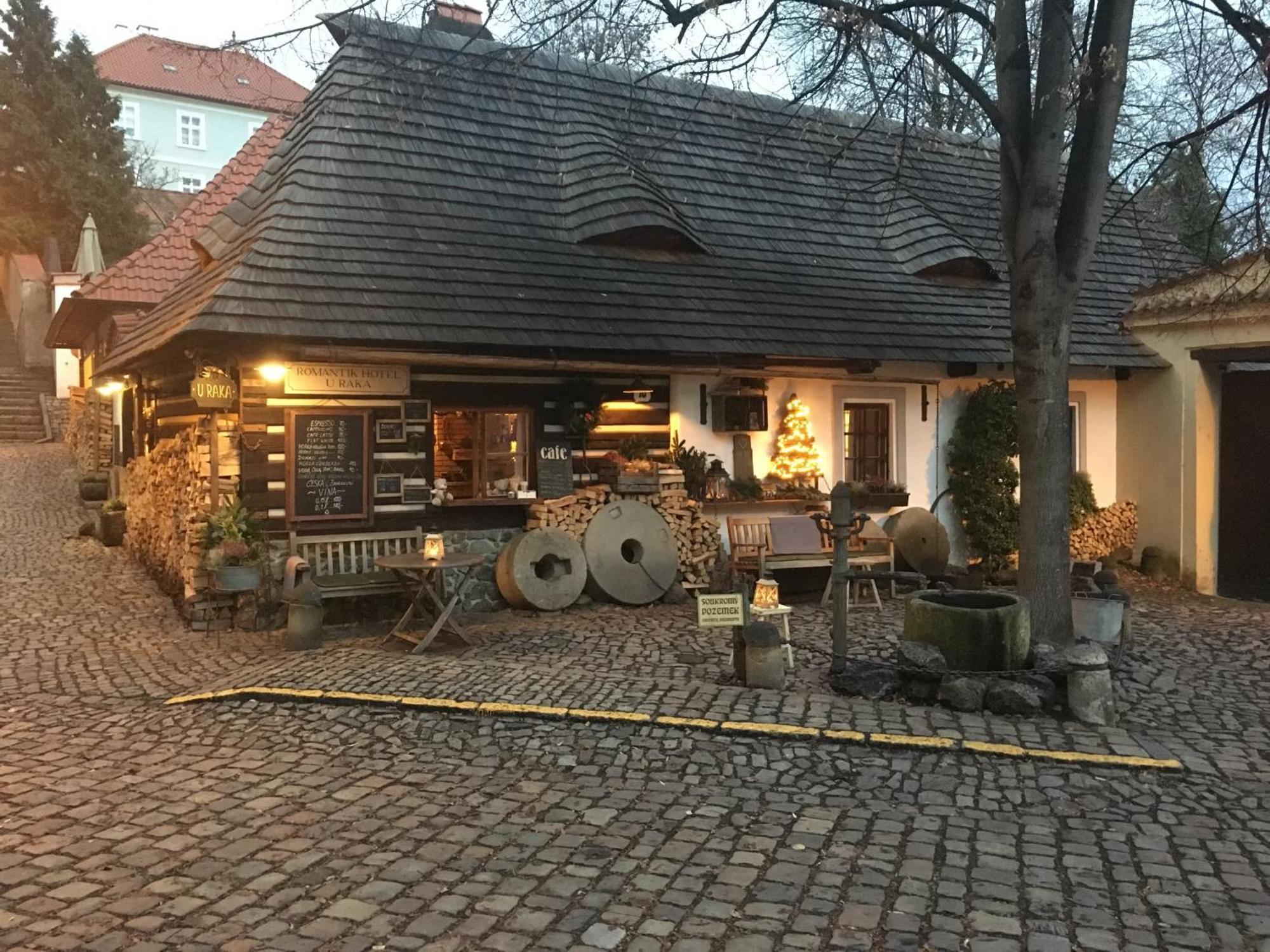 Romantik Hotel U Raka Prag Exterior foto