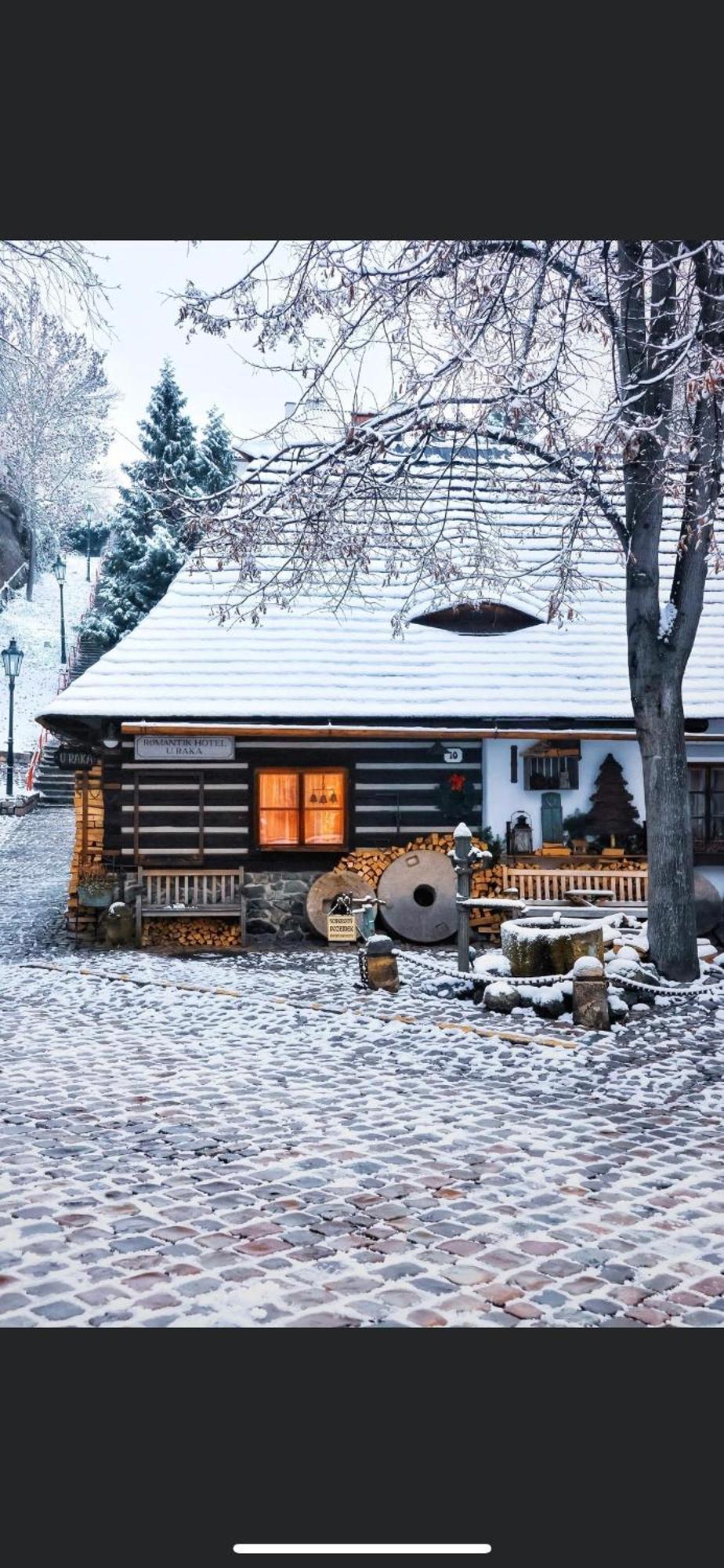 Romantik Hotel U Raka Prag Exterior foto